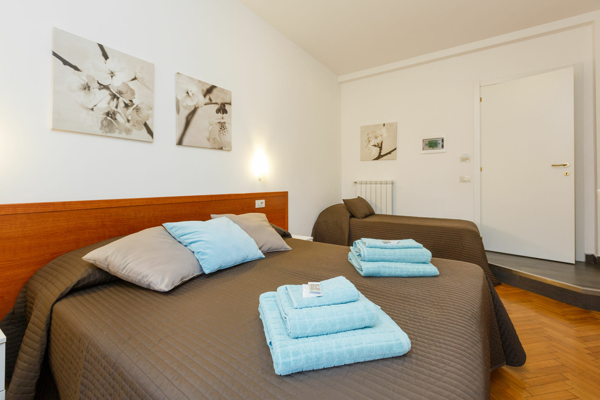 Roma Trastevere Relais Guest House Exterior photo